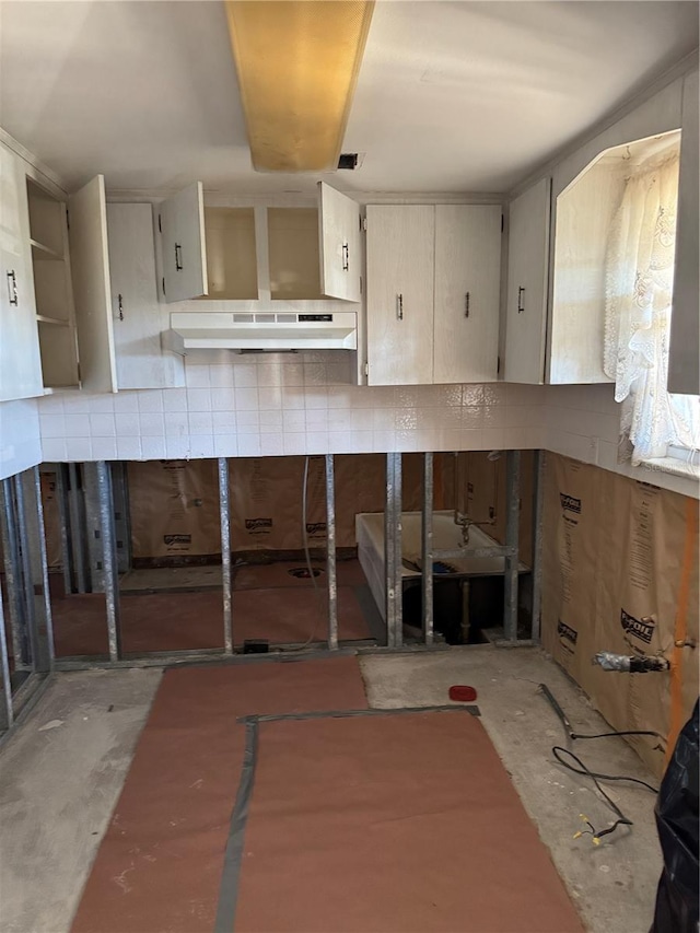 kitchen featuring ventilation hood