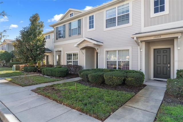 view of townhome / multi-family property