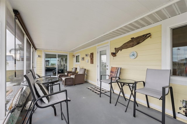 view of sunroom / solarium