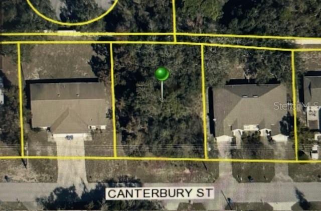 Listing photo 2 for 7403 Canterbury St, Spring Hill FL 34606