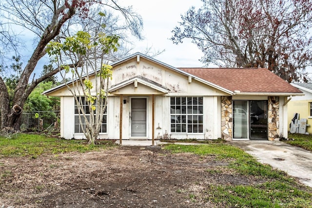 view of front of house