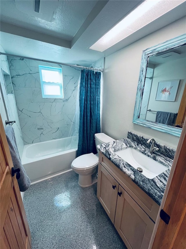 full bathroom with shower / bath combination with curtain, vanity, and toilet