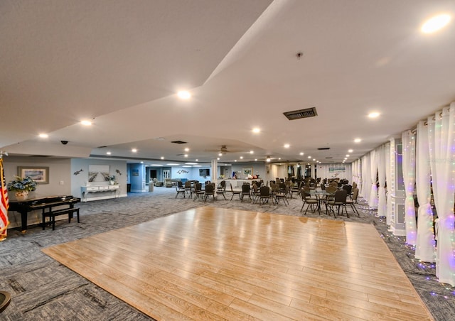 dining room with light hardwood / wood-style floors