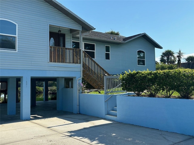 view of front of property