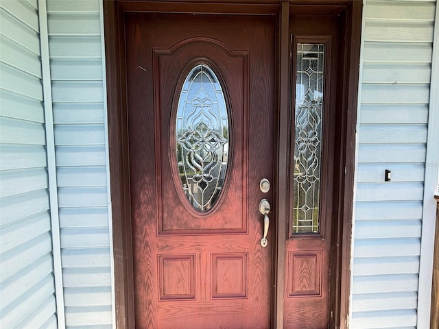 view of property entrance