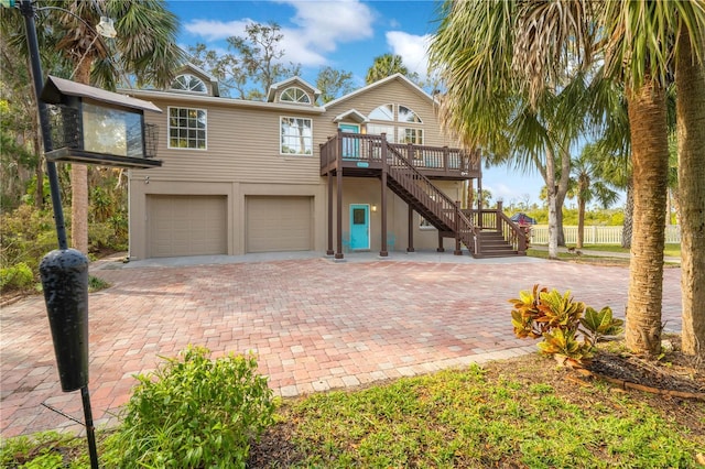 view of front facade with a garage