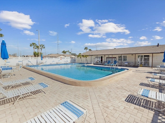 view of swimming pool featuring a patio