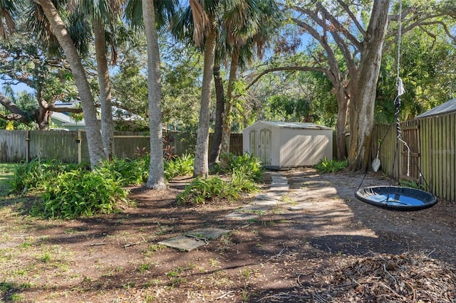 view of yard with a shed