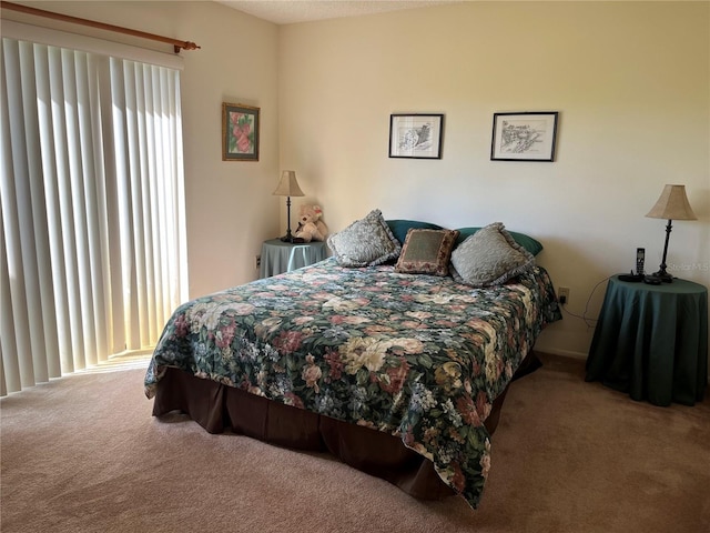 bedroom with carpet flooring