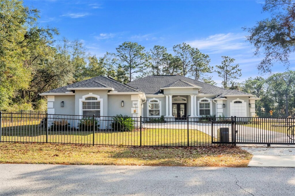 7482 Winter St, Brooksville, FL 34613 - photo 1