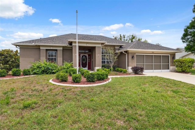 6112 Kinlock Ave, Spring Hill, FL 34608 - view of front of property with stucco siding, an attached garage, driveway, and a front lawn