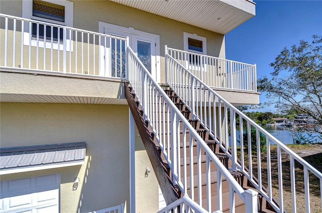 6801 Nowiki Ave, Hudson, FL 34667 - view of staircase