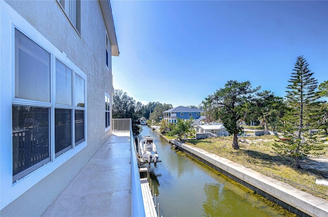 6801 Nowiki Ave, Hudson, FL 34667 - balcony with a water view