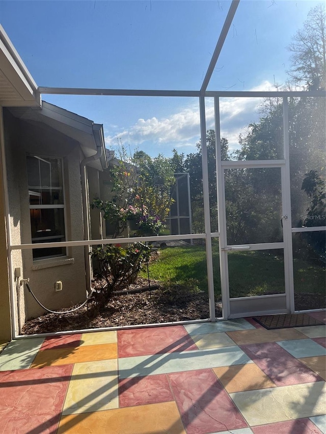 view of unfurnished sunroom