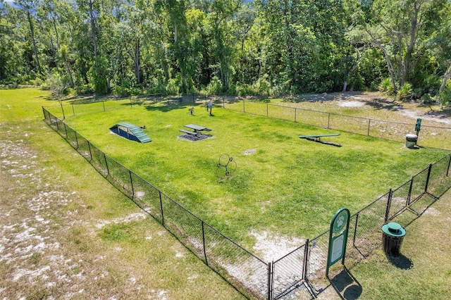 view of community featuring a lawn