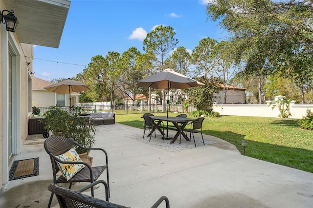 view of patio with outdoor lounge area