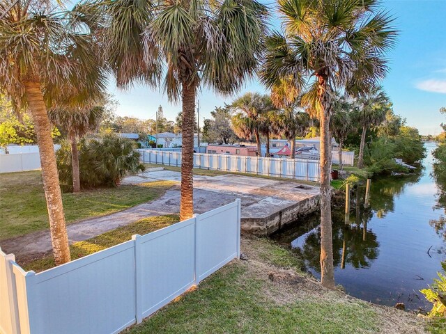 7215 Stevens Dr, Hudson, FL 34667