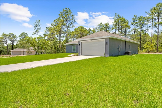 11345 Thrasher Ave, Weeki Wachee, FL 34614 - view of front of property with stucco siding, a front yard, driveway, and an attached garage
