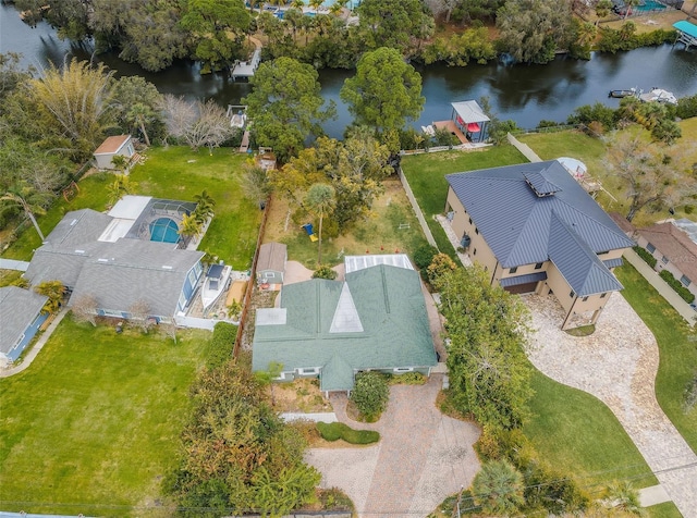 bird's eye view with a water view