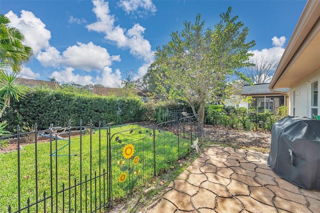 view of yard featuring fence