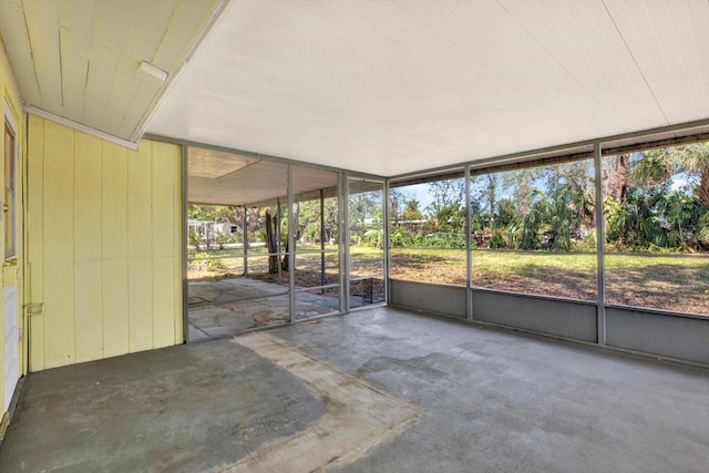 view of unfurnished sunroom