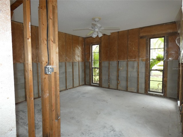 7308 Mako Dr, Hudson, FL 34667 - misc room featuring ceiling fan