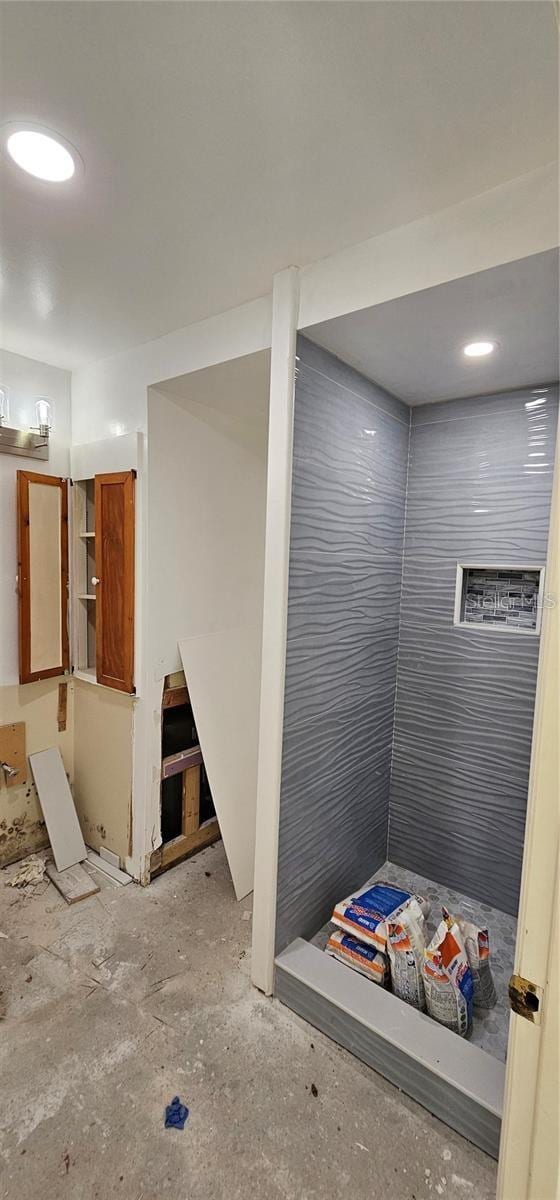 11617 Duda Rd, Hudson, FL 34667 - view of bathroom