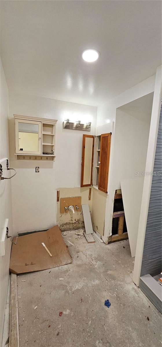 11617 Duda Rd, Hudson, FL 34667 - view of bathroom