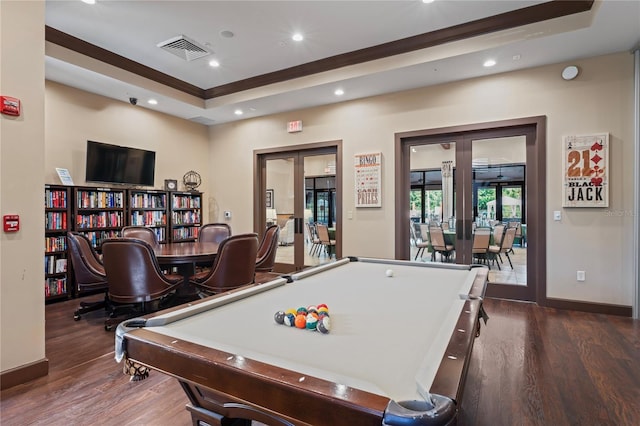 3130 Forsythia Dr, Odessa, FL 33556 - playroom with a tray ceiling, wood finished floors, pool table, baseboards, and recessed lighting