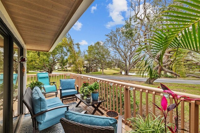 balcony with a porch