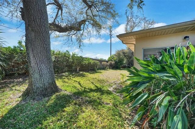 8420 Winding Wood Dr, Port Richey, FL 34668 - view of yard featuring fence