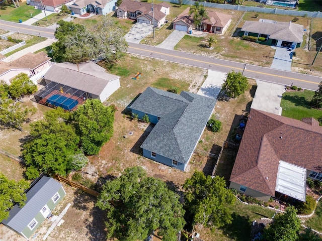 birds eye view of property featuring a residential view