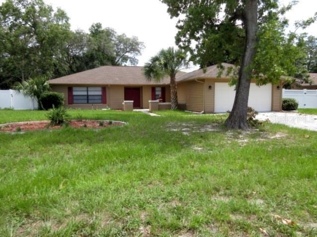 10020 Vancouver Rd, Spring Hill, FL 34608 - photo 1