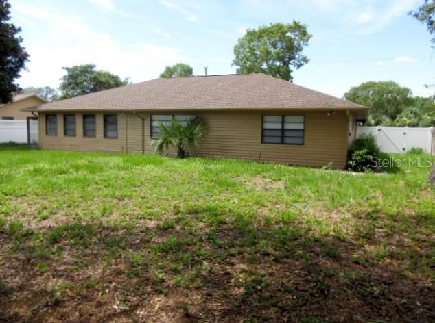 10020 Vancouver Rd, Spring Hill, FL 34608 - photo 21