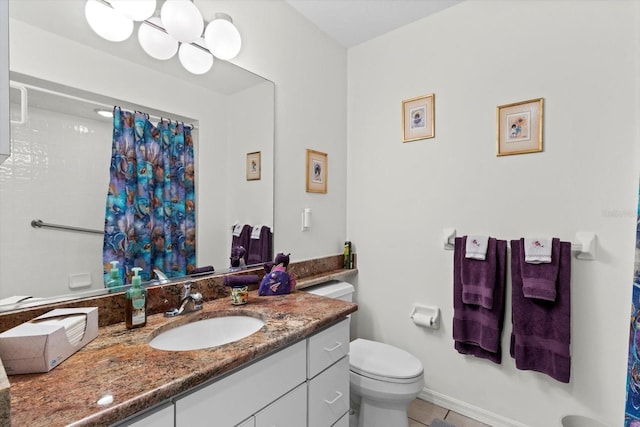 bathroom with toilet, an inviting chandelier, vanity, a shower with curtain, and tile patterned floors