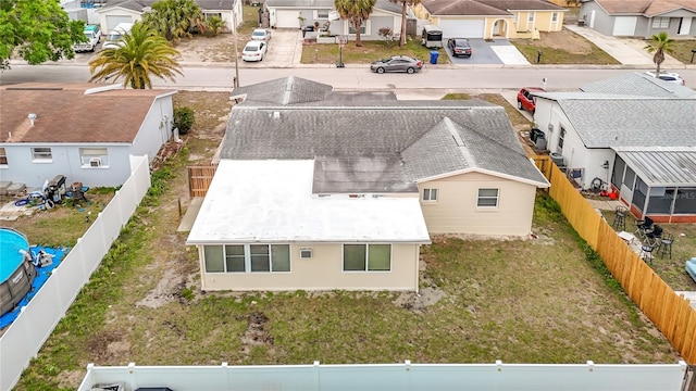 birds eye view of property featuring a residential view