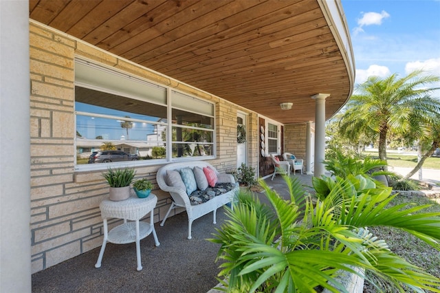 view of patio / terrace with covered porch