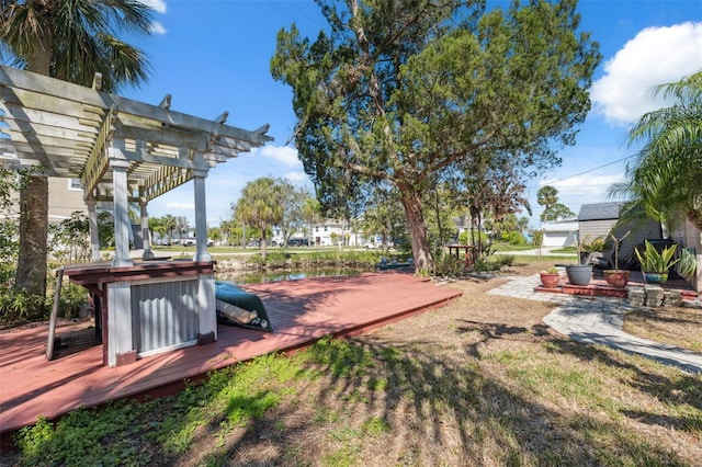 view of yard with a pergola