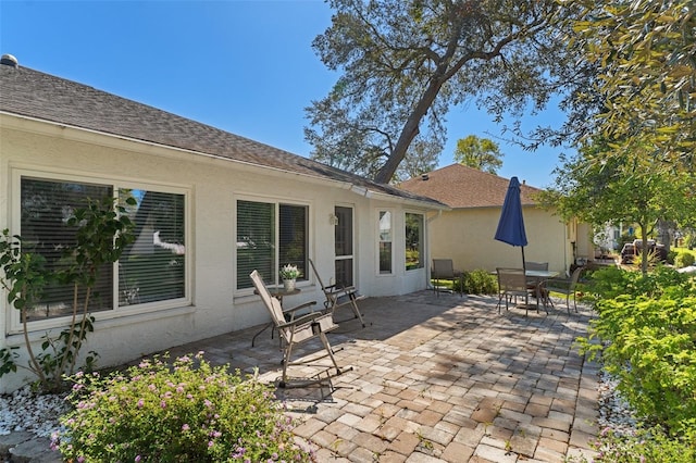 view of patio featuring outdoor dining space