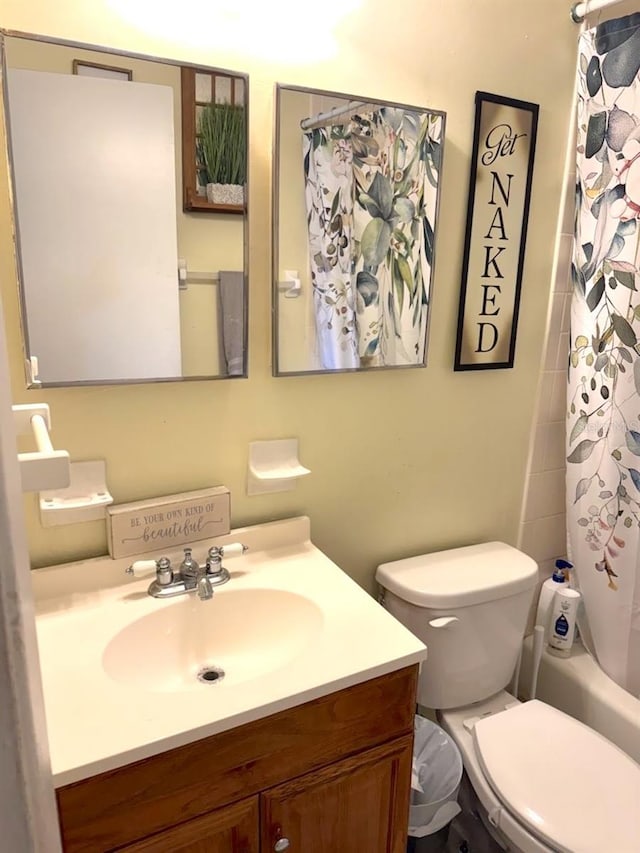 8053 Hixton Dr, Port Richey, FL 34668 - full bath with vanity, toilet, and shower / tub combo