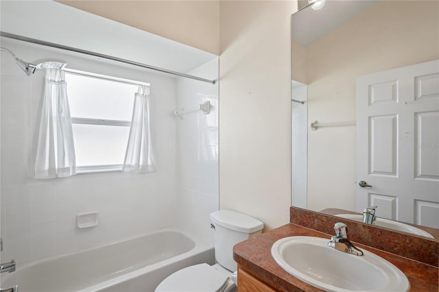 303 Rochester St, Spring Hill, FL 34609 - bathroom with vanity, toilet, and shower / bathtub combination