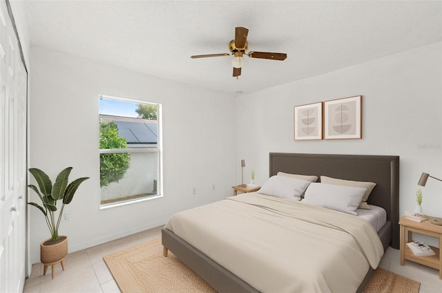 bedroom with a ceiling fan