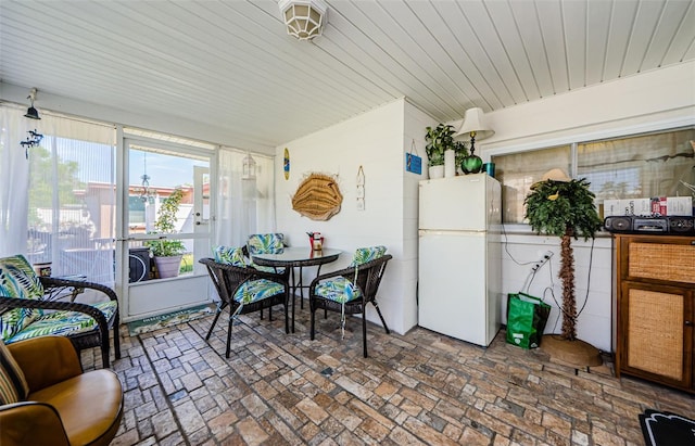 4107 Glissade Dr, New Port Richey, FL 34652 - view of sunroom