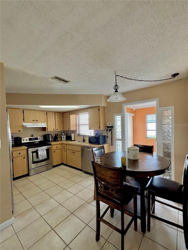 9350 Barrington Ln, Port Richey, FL 34668 - photo 7