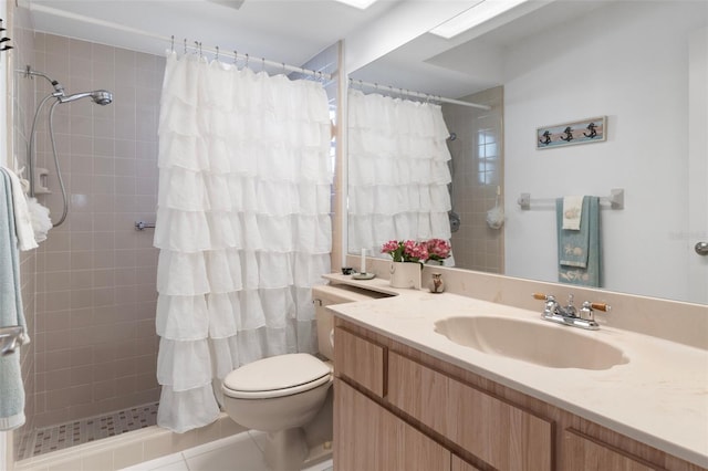6530 Pine Meadows Dr, Spring Hill, FL 34606 - bathroom with a tile shower, toilet, tile patterned flooring, and vanity