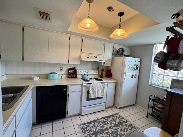 11310 Carriage Hill Dr Unit 4, Port Richey, FL 34668 - photo 2