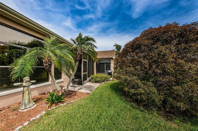 9636 Brookdale Dr, New Port Richey, FL 34655 - view of yard