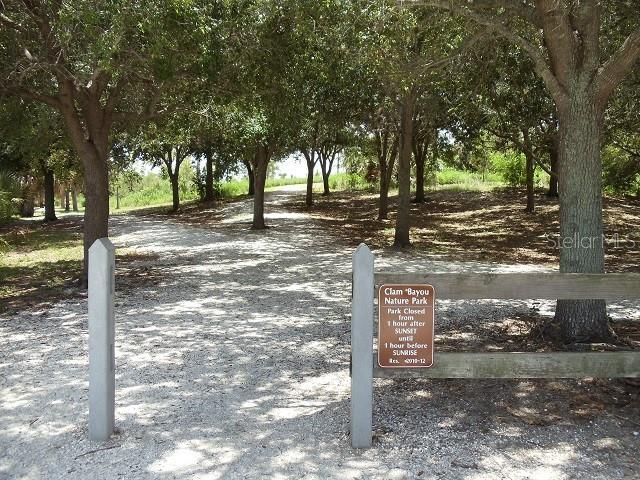 1309 45th St S, Saint Petersburg, FL 33711 - view of property's community