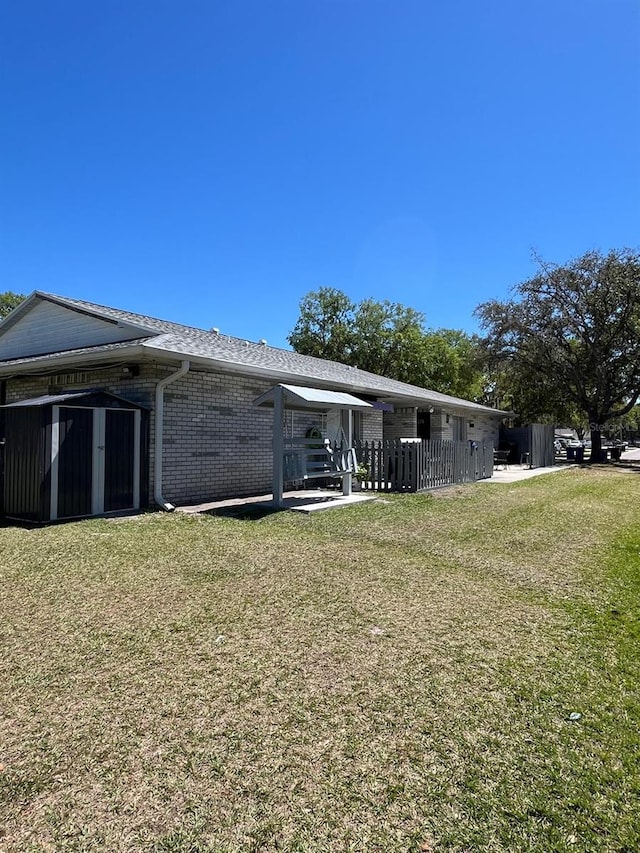 3101 Bloomingdale Villas Ct, Brandon, FL 33511 - photo 3