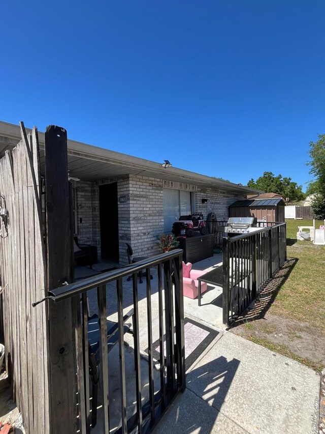3101 Bloomingdale Villas Ct, Brandon, FL 33511 - photo 9